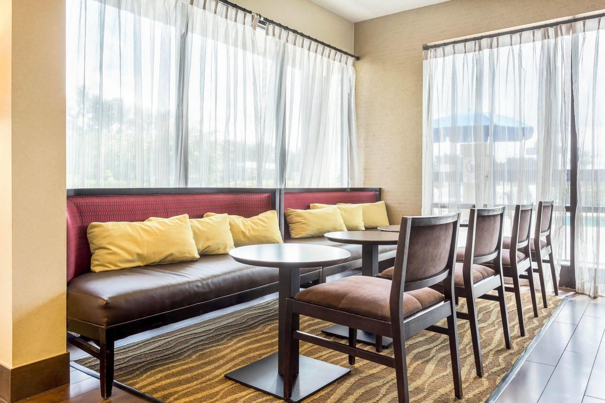 Quality Inn Walterboro Exterior foto